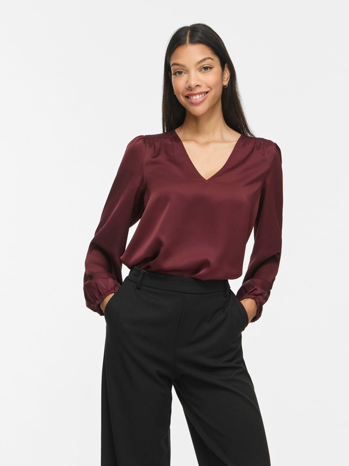 model_shot-front