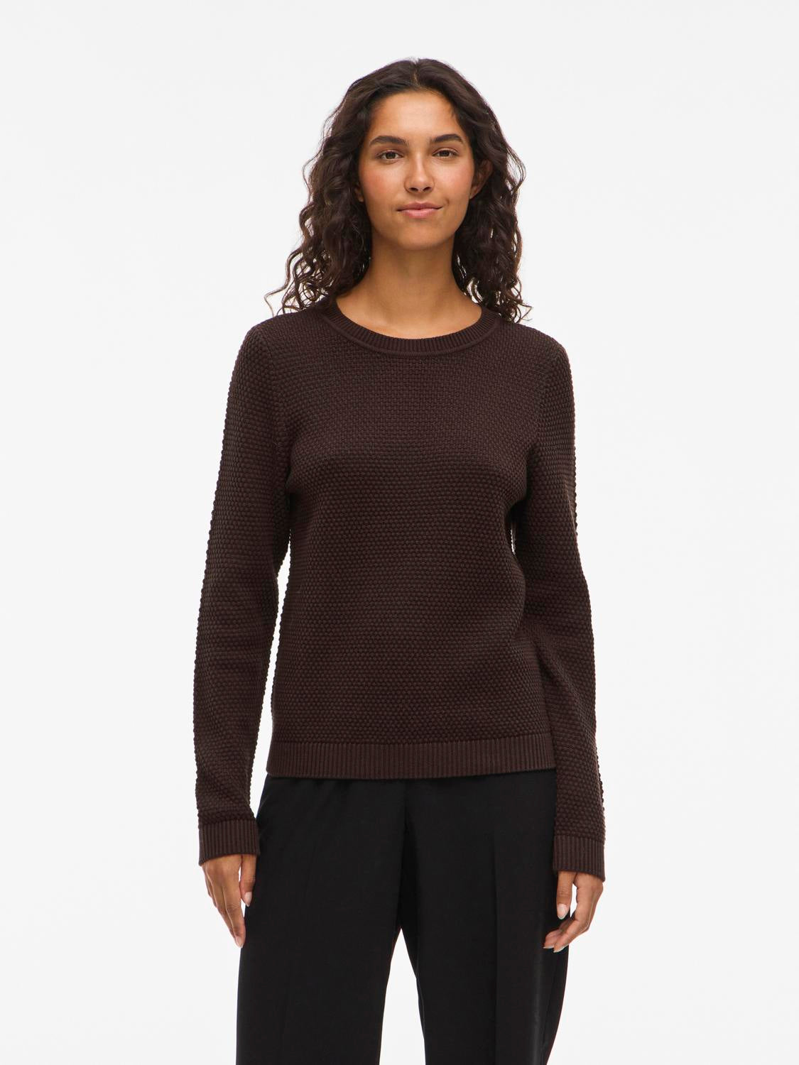 model_shot-front