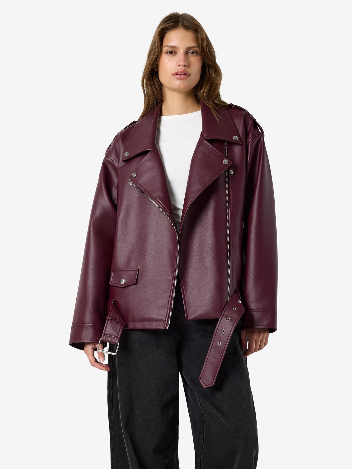 model_shot-front